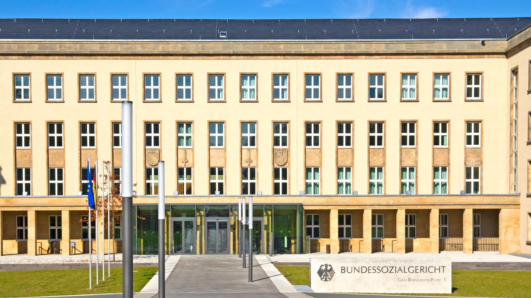 Das Bundessozialgericht in Kassel (Außenansicht)
