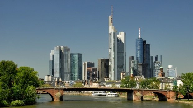 Zugang in Frankfurt
