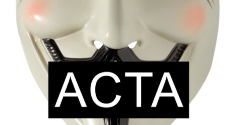 Anonymous-Maske und ACTA-Schriftzug