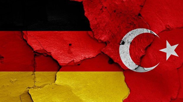 Deutschland/Türkei-Flagge