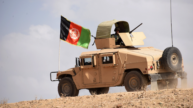 Afghanisches Militärfahrzeug während eines Manövers in Tirin Kot im Mai 2018 (Symbol)
