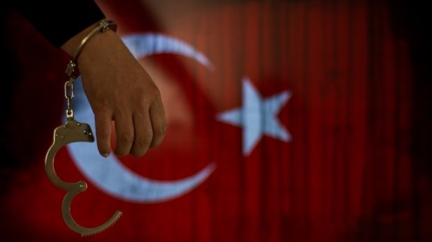Handschellen in der Türkei (Symbol)