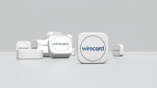 Dominosteine mit Wirecard-Logo