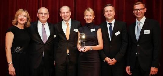 Glade Michel Wirtz (Preisträger in der Kategorie "Management", Claudia Schieblon, Dieter Philipp und das Glade-Michel-Wirtz-Team v.l.n.r.)