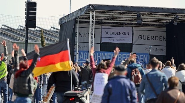 Demonstration / Kundgebung der "Querdenken"-Bewegung in Sinsheim am 28.03.2021.