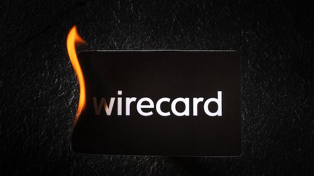 Ein brennendes Wirecard-Logo