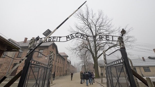 Eingangstor am Konzentrationslager Auschwitz