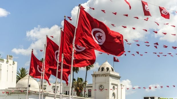 Flaggen Tunesiens