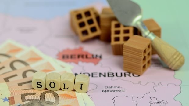Karte Berlin/Brandenburg, Geld und Steine