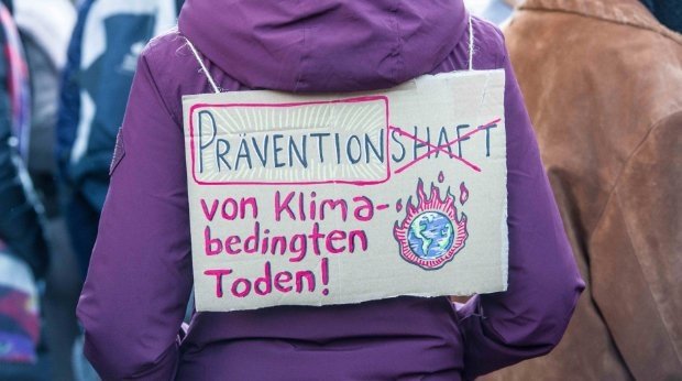 Eine Demonstrantin in München am 13.11.2022
