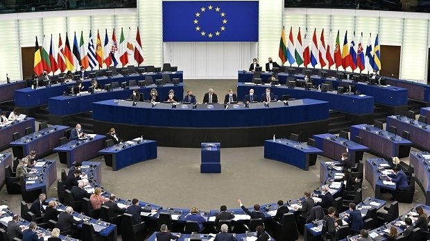 Das EU-Parlament stimmte am 7. April über Sanktionen gegen Russland ab