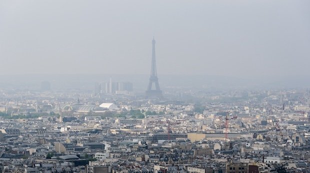 Smog in Paris.
