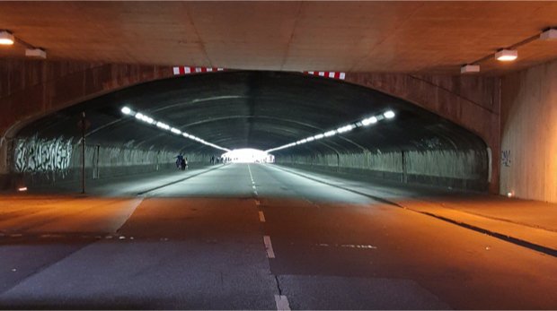 Der Tunnel in Duisburg, in dem es bei der Loveparade 2010 zum Unglück kam