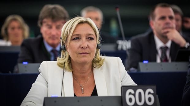 Le Pen im Europaparlament (Juli 2014)
