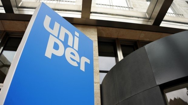 Uniper-Logo vor einem Gebäude