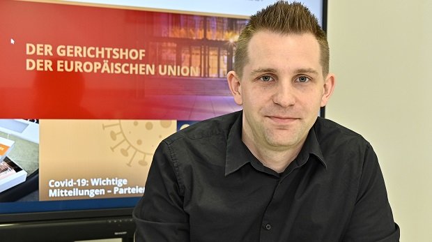 Datenschutzaktivist Max Schrems am Mittwoch, 15. Juli 2020, im Rahmen eines Fototermins in seinem Büro in Wien.