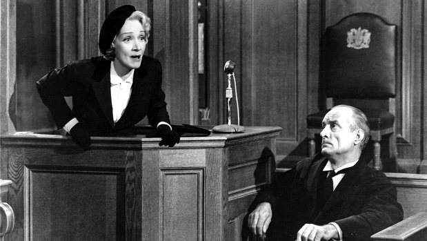 Szene aus ZEUGIN DER ANKLAGE mit Marlene Dietrich