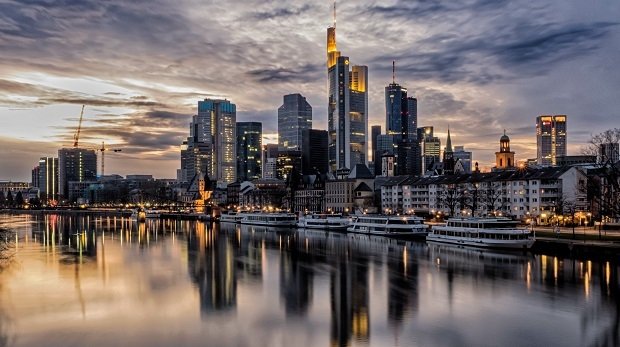 Frankfurt HDR Skyline