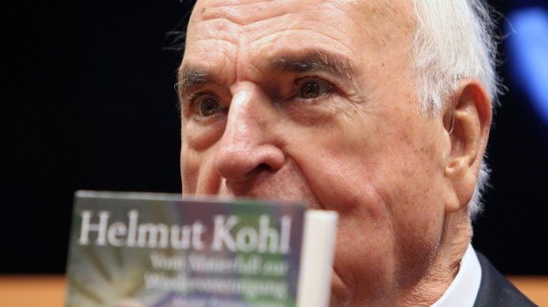 Helmut Kohl bei der Präsentation seiner neuen Memoiren auf der Frankfurter Buchmesse 2014