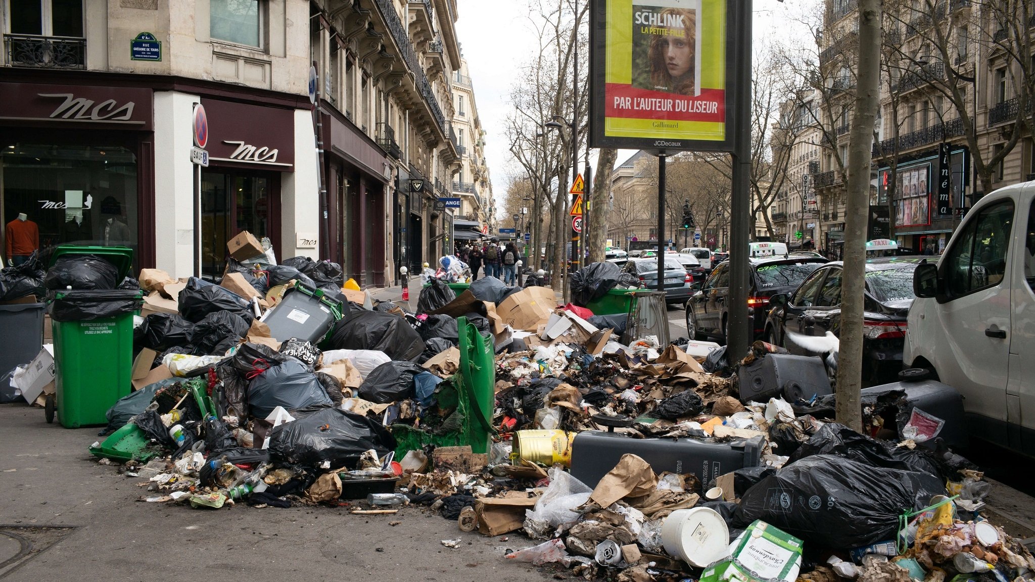 Streik gegen die Rentenreform in Frankreich verursachte Müllberge