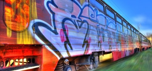 Graffiti auf Bahnwaggon