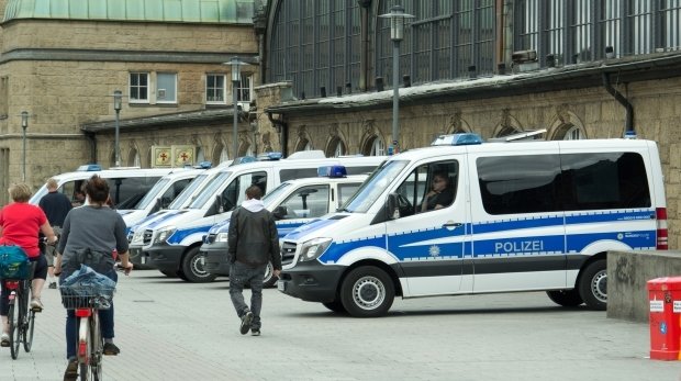 Polizeipräsenz am Hamburger Hauptbahnhof während des G20-Gipfels