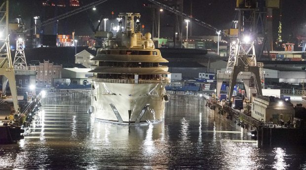 The Russian oligarch yacht "Dilbar" is towed from Hamburg to Bremen, 20.9.2022