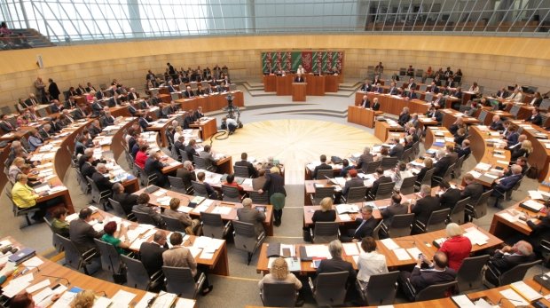 Sitzungssal im Düsseldorfer Landtag
