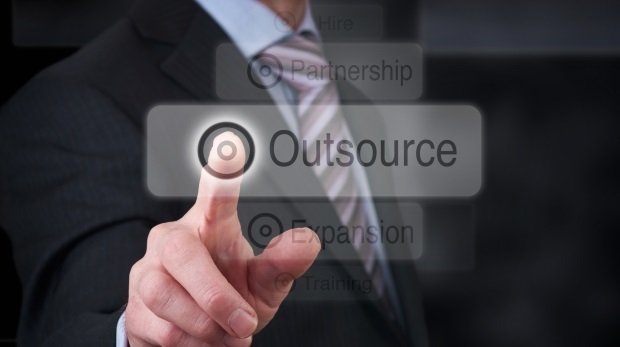 Auch kleinere Kanzleien können sich durch Outsourcing besser positionieren.