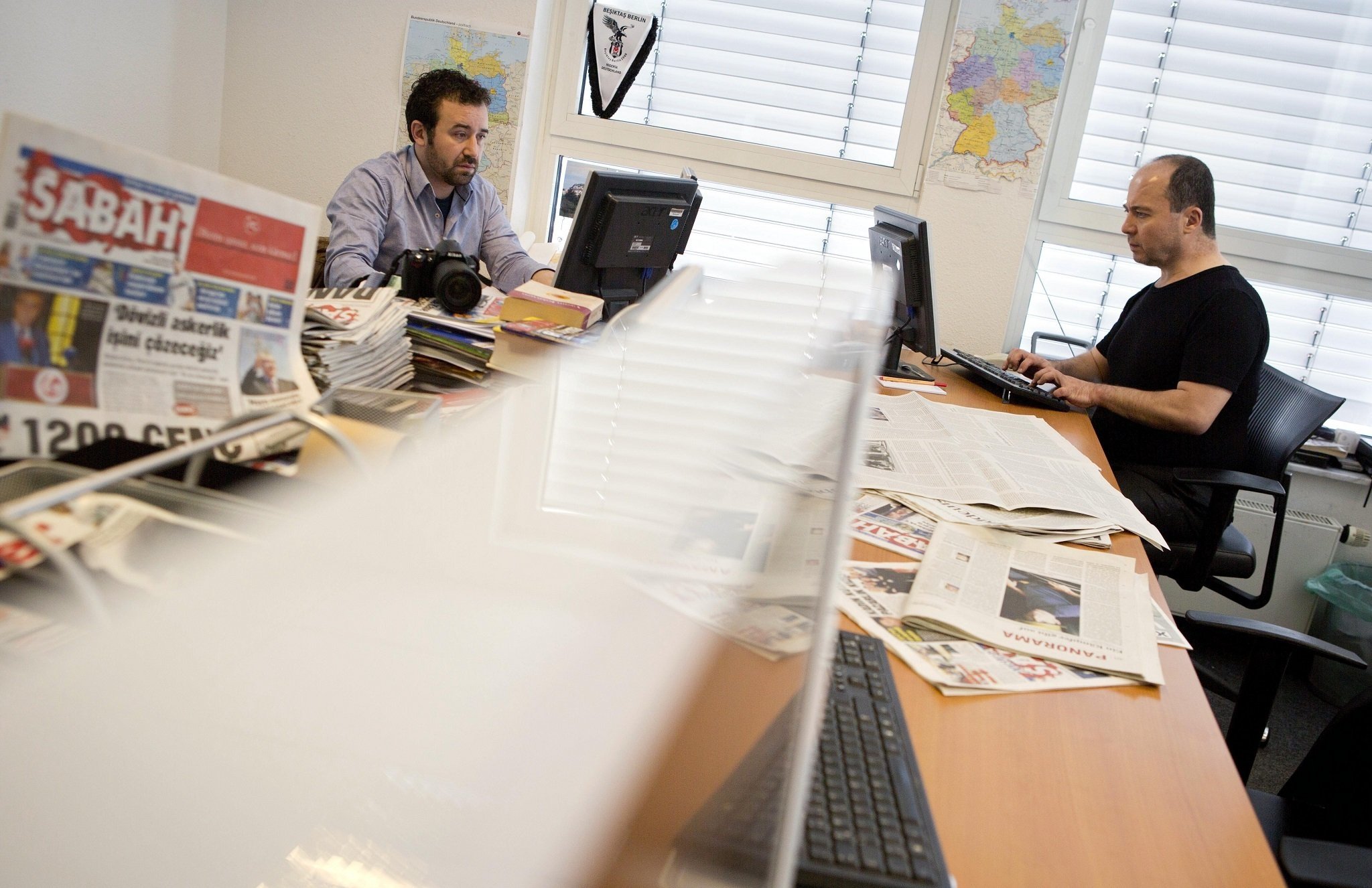 Journalisten der türkischen Tageszeitung Sabah