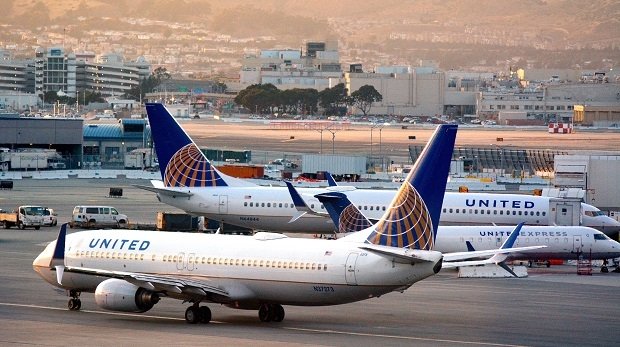 Flugzeuge von United Airlines Am San Francisco Airport