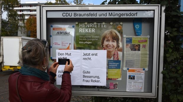 Infokasten der CDU in Köln-Braunsfeld, nahe des Tatorts