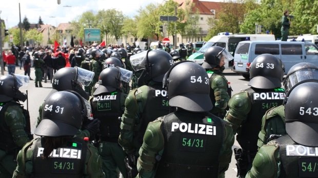 Beim Polizeieinsatz bei Protesten gegen Stuttgart 21 gab es viele Verletzte (Symbolbild)