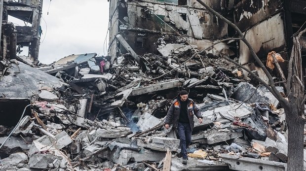 Ein durch Russland zerstörtes Wohngebäude in Borodyanka, Ukraine, am 6. April 2022.
