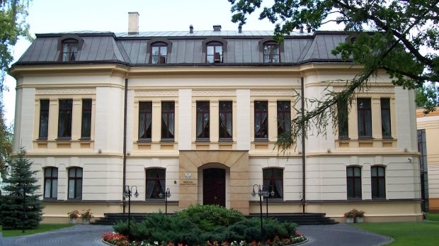 Hauptsitz des Verfassungsgerichtshofes der Republik Polen in Warschau