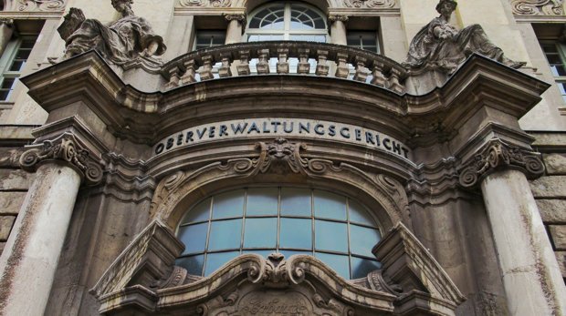 Außenansicht des Gebäudes des Berliner Oberverwaltungsgerichts.