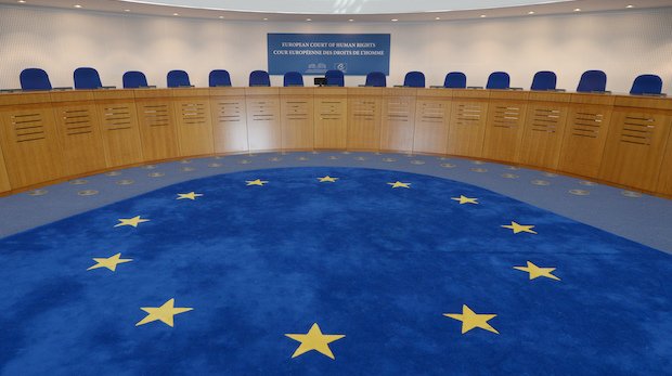 Gerichtssaal im Europäischen Gerichtshof für Menschenrechte (EGMR) in Straßburg