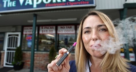 E-Zigaretten - Blauer Dunst bald nur noch in Apotheken