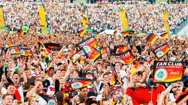 Deutschland-Fans beim Public Viewing