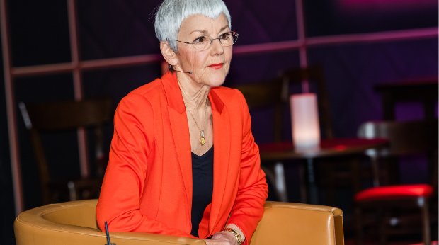 Die ehem. Korrespondentin Gabriele Krone-Schmalz, aufgenommen bei der MDR-Talkshow "Riverboat" am 13.11.2020 in Leipzig.