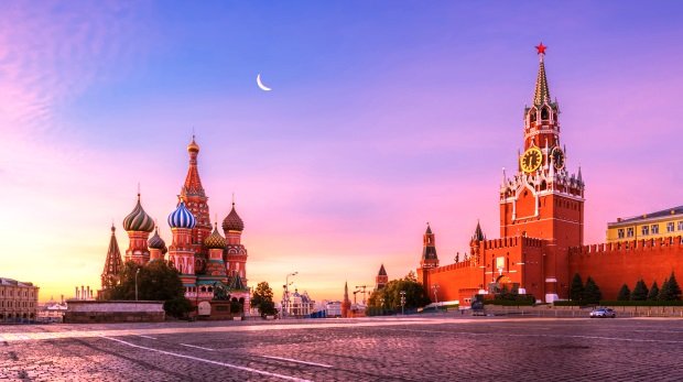 Studieren in Moskau: Abschlussball am Roten Platz