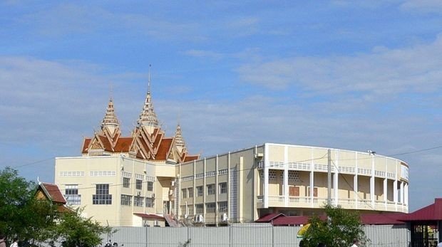 Hauptgebäude des Rote-Khmer-Tribunals in Kambodscha