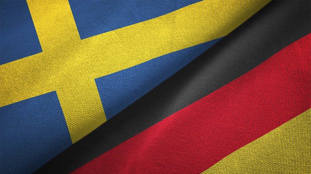Fahne Schweden verschmilzt mit Fahne Deutschland