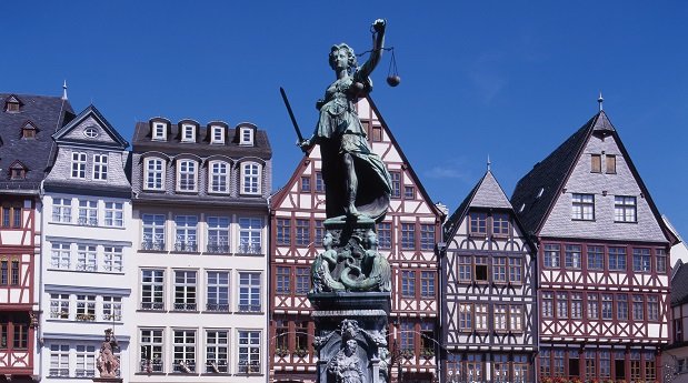 Justizia-Statue in Frankfurt
