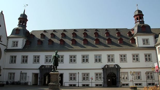 Streitobjekt: das Koblenzer Rathaus