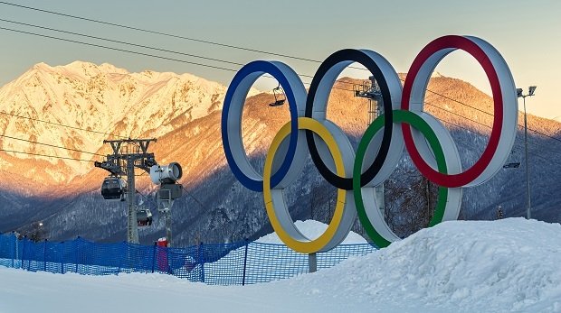 Olympische Ringe in Krasyana Polyana als Symbol der Olympischen Winterspiele in Sotschi 2014