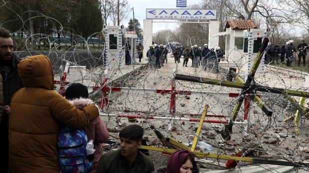 Geflüchtete an der türkisch-griechischen Grenze, Grenzübergang Pazakurle