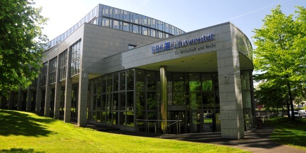 EBS Wiesbaden Atrium