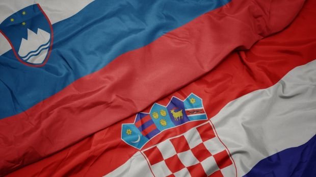 Flaggen von Slowenien und Kroatioen