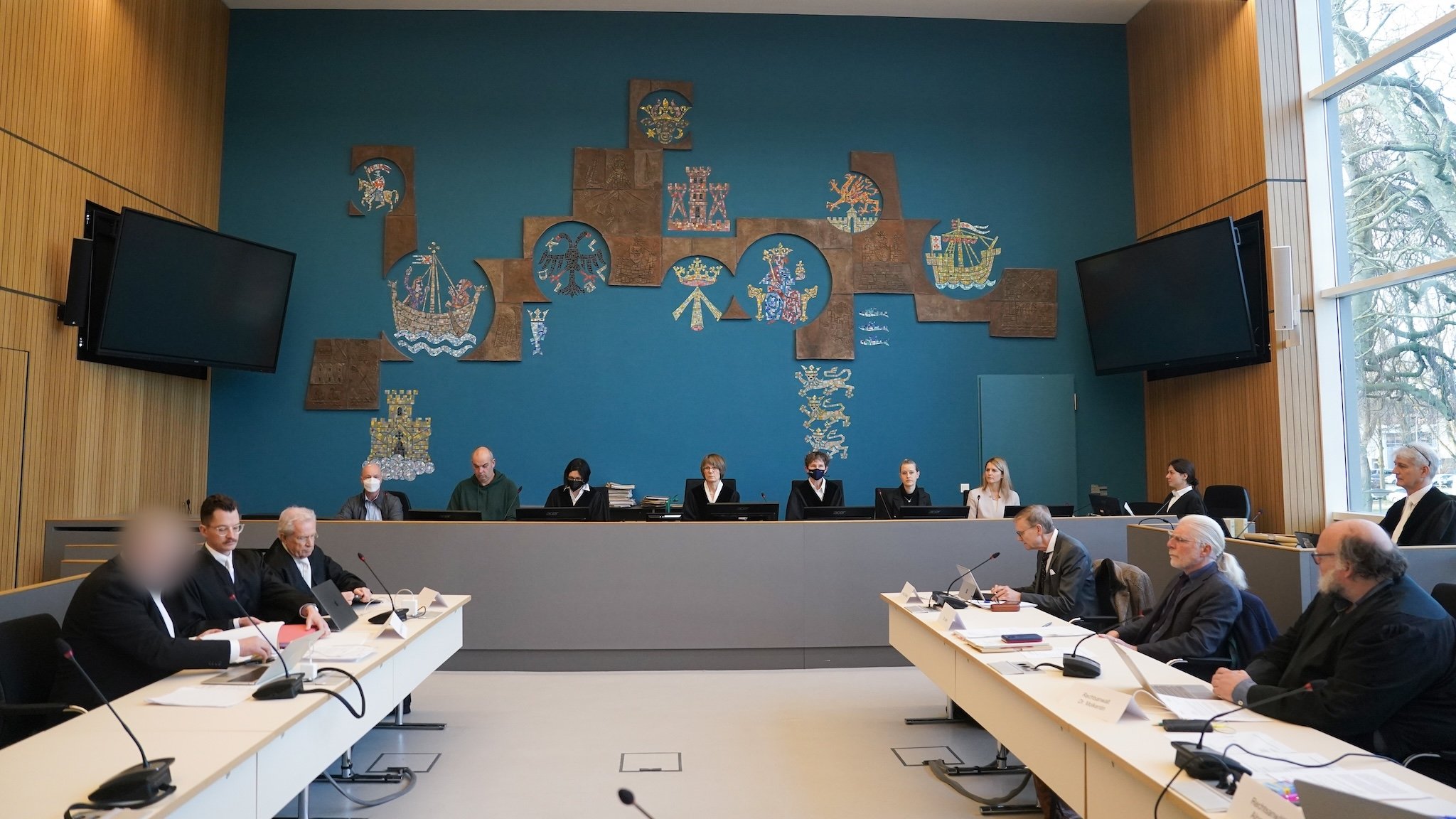 Im Gerichtssaal des Landgerichts Lübeck